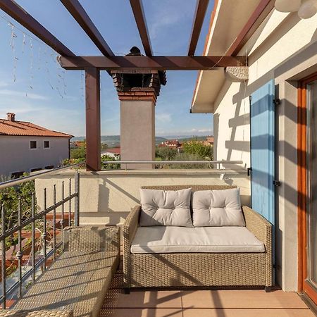 Apartma Koper Pobegi Exterior photo