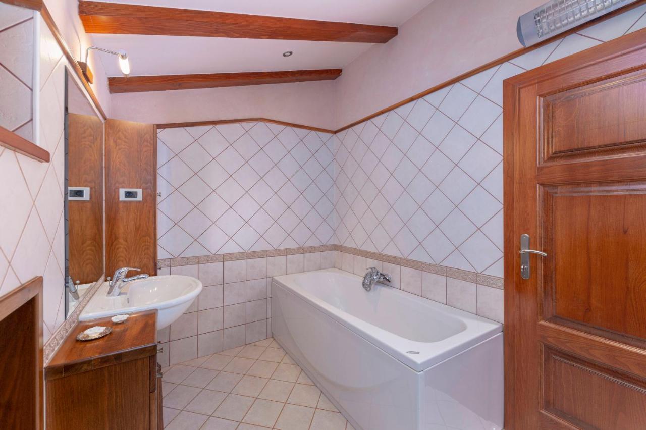 Apartma Koper Pobegi Exterior photo